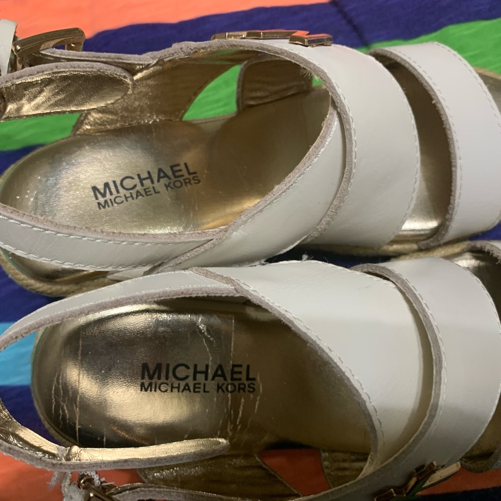 Sandals - Picture 2 of 7